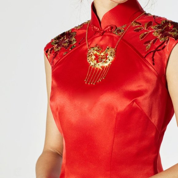 Modern Red Cheongsam (Qipao) | Sheath Dress - Picture 4 of 4
